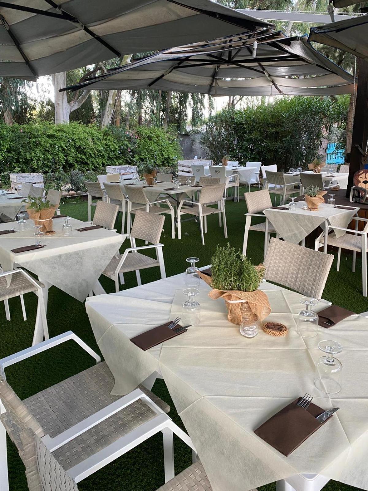 Camping Village Flumendosa Santa Margherita di Pula Luaran gambar